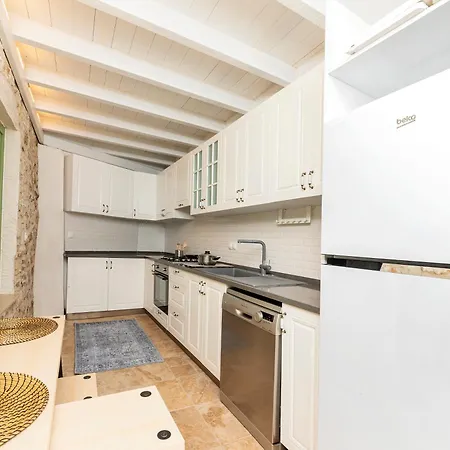 Mets Boutique 3* マルマリス