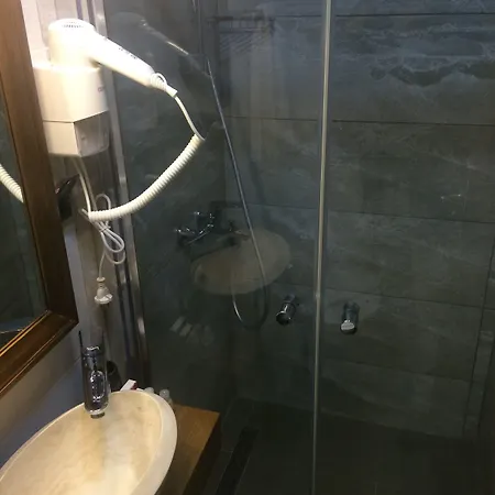 Mets Boutique 3* マルマリス