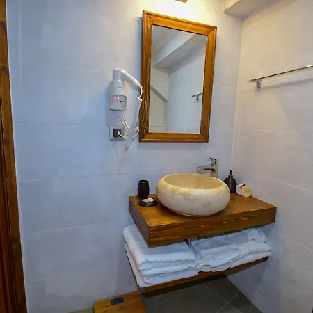 Mets Boutique ホテル 3*