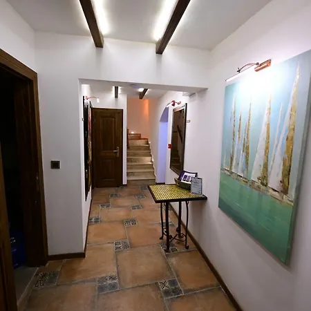 Mets Boutique 3* マルマリス