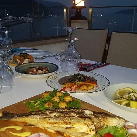 ホテル Mets Boutique マルマリス