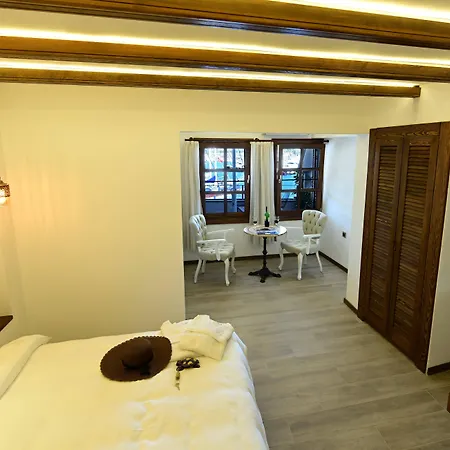 Mets Boutique マルマリス