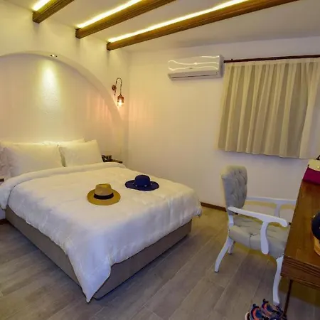 Mets Boutique Hotel 3*