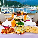 Mets Boutique Szálloda 3*